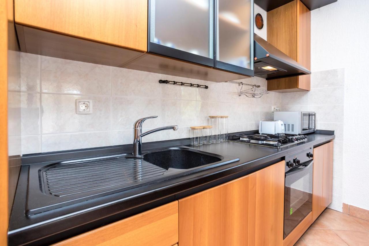Apartment Maui Малинська Екстер'єр фото