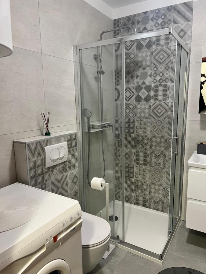 Apartment Maui Малинська Екстер'єр фото